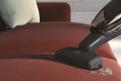 Electrolux WellQ7 Cordless 2-in-1 Pet Stick Vacuum - Indigo Blue (EHVS35P2AI) 13 Electrolux WellQ7 Cordless 2-in-1 Pet Stick Vacuum - Indigo Blue (EHVS35P2AI) -Home Appliance Store 03 4