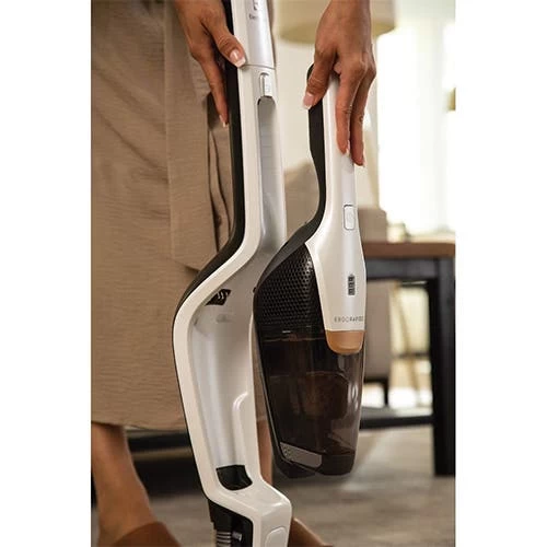 Electrolux Ergorapido Cordless 2-in-1 Stick Vacuum (EHVS2510AW) 11 Electrolux Ergorapido Cordless 2-in-1 Stick Vacuum (EHVS2510AW) - Image 9