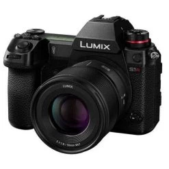 Panasonic Lumix S 50mm F1.8 L-Mount Lens (S-S50) -Home Appliance Store 603aca917299303833d1a124caf1798968f2c0518f9b8c485520899c580aa302
