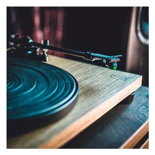 Audio Technica Fully Manual Belt-Drive Turntable - Walnut (ATLPW40WN) 6 Audio Technica Fully Manual Belt-Drive Turntable - Walnut (ATLPW40WN) - Image 4