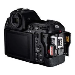 Nikon Z 8 Mirrorless Camera - Body Only (NIKON-34312) -Home Appliance Store b72c28414ccb7e4f23bb55000c638f87fd8b76a84f6f3ad555085d165ecc6a85