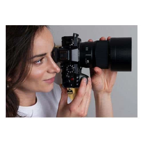 Panasonic Lumix S 85mm F/1.8 Lens (SS85) 8 Panasonic Lumix S 85mm F/1.8 Lens (SS85) - Image 6